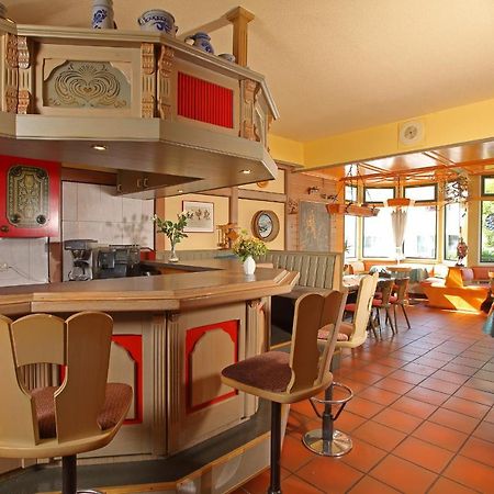 Hotel Schinderhannes Вайскирхен Екстериор снимка