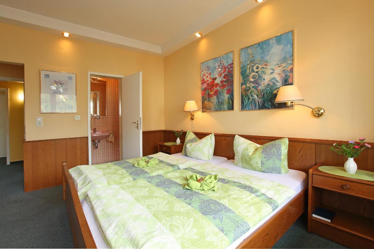 Hotel Schinderhannes Вайскирхен Екстериор снимка